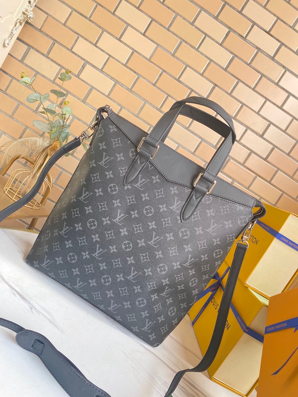 ルイヴィトンバッグ側面デザイン